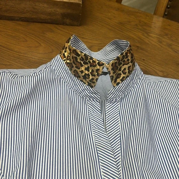 ZAC & RACHEL Top - Picture 5 of 11